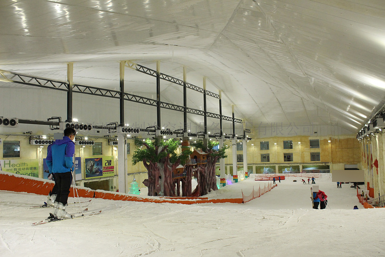 遼甯冠翔冰雪(xuě)大(dà)世界項目