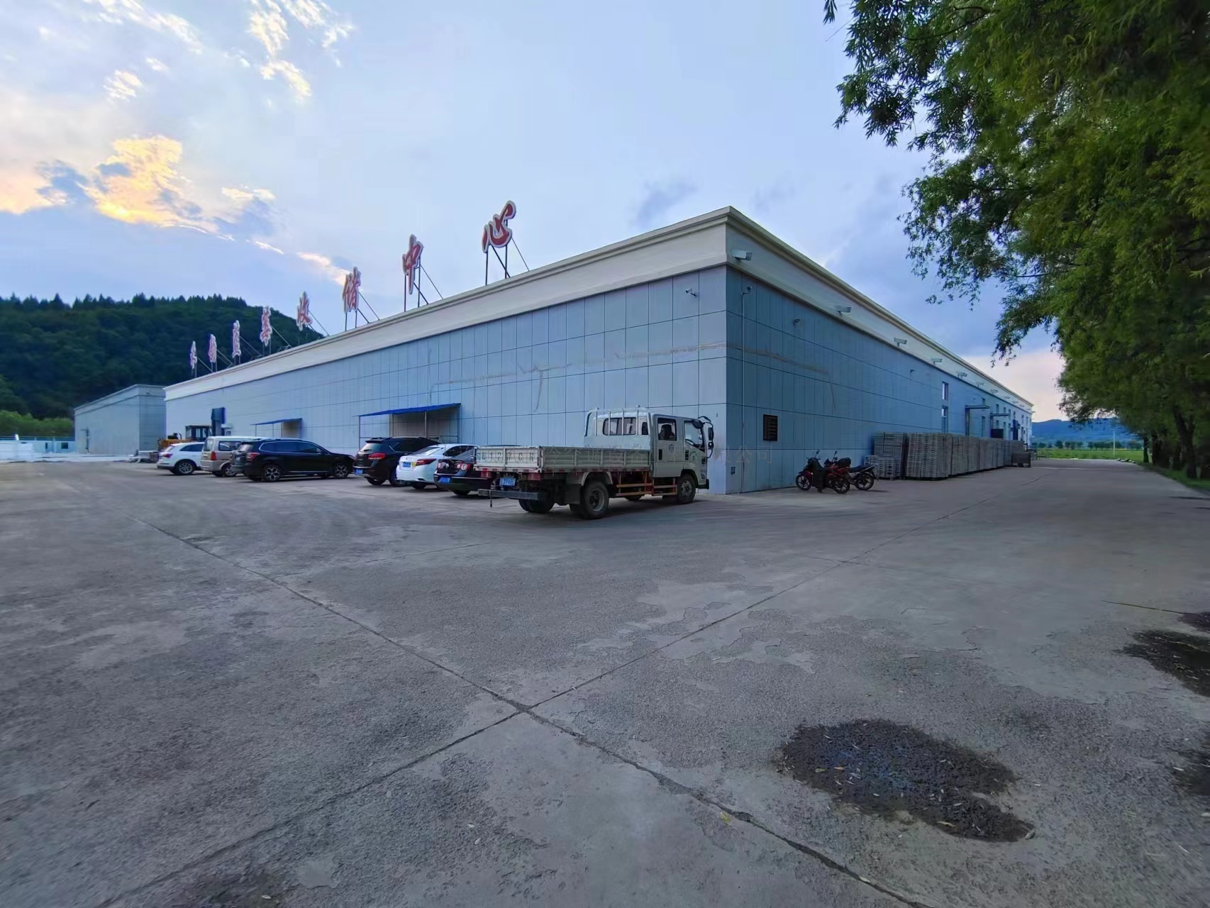 吉林通化禾韻藍莓生産基地(dì)