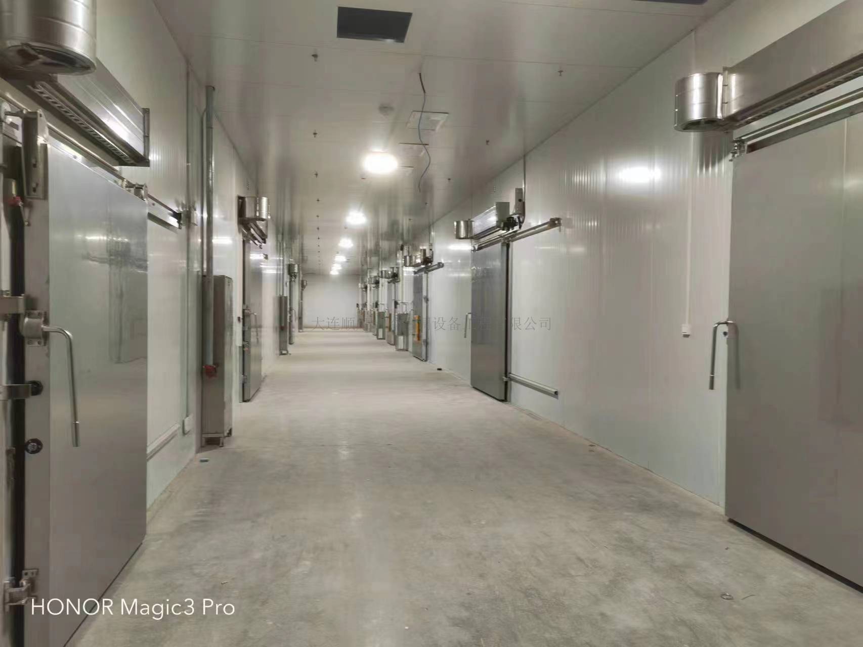 本溪行(xíng)天健藥業(yè)集團制(zhì)冷(lěng)工(gōng)程