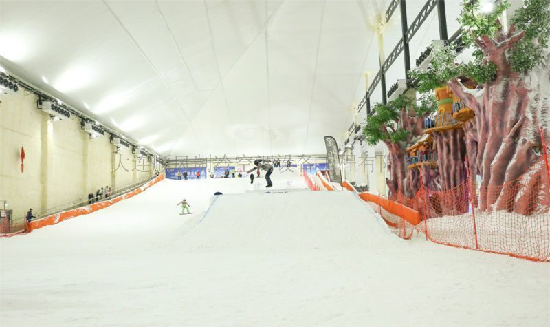 遼甯冠翔冰雪(xuě)大(dà)世界項目